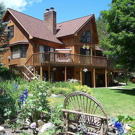 Horton Creek Inn B&B Charlevoix Extérieur photo