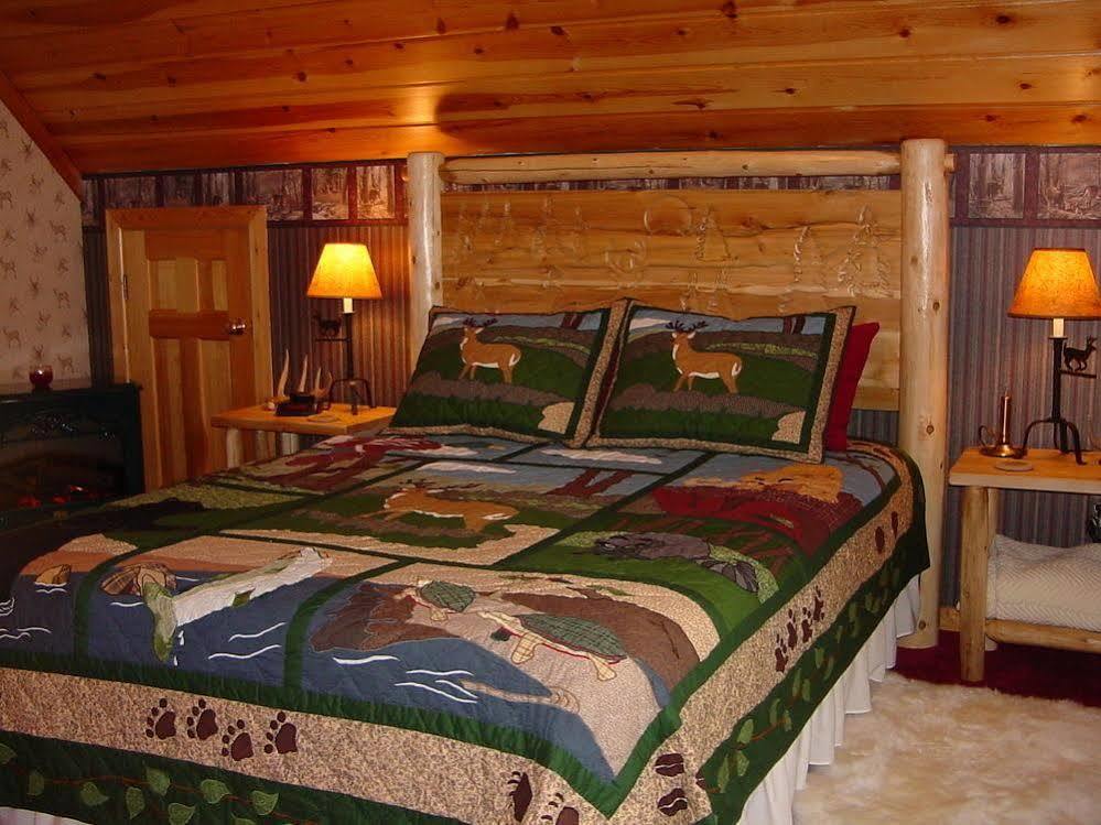 Horton Creek Inn B&B Charlevoix Extérieur photo